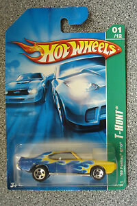 【送料無料】模型車　スポーツカー　ホットホイールハントポンティアックミントhot wheels t hunt 69 pontiac gto mint and carded c2006
