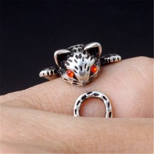 【送料無料】猫 キャット リング gmqzmxネコロケットgmqzmx cute kitten retro silver plated ring for men women