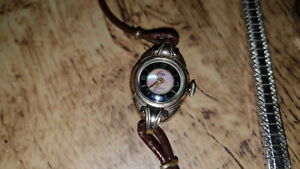 【送料無料】腕時計　ビンテージレディースサブクオーツcollection of vintage ladies manual winder amp; quartz wristwatches in vgcuntested