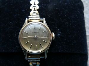 【送料無料】腕時計　レディースメッキゴールドストラップ1970s timex ladies gplated wind up wrist watch, vgc working rolled gold strap