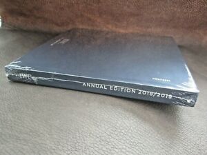 【送料無料】腕時計 カタログハードカバーブックパンフレット