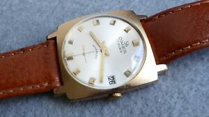 【送料無料】腕時計　ゴールドプレートケースgold plate dimier date watch, running order, 30mm case, calibre peseux 7056