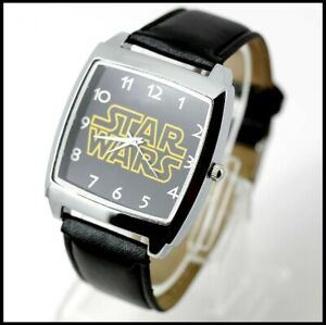 【送料無料】腕時計　ブレスレットスターウォーズmontre quartz neuve bracelet cuir watch star wars ref 2