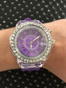 【送料無料】腕時計 belle montre, cardan avec brillants,lumineuse led, multicolore,bracelet silicone 【送料無料】腕時計 belle montre, cardan avec brillants,lumineuse led, multicolore,bracelet silicone