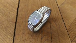 【送料無料】腕時計 ボンmontre femme quartz chalisson trs bon etat 【送料無料】腕時計 ボンmontre femme quartz chalisson trs bon etat