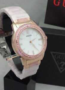 【送料無料】腕時計 トーンステンレススチール guess w0706l4 womens twotone stainless steel resin watch no box