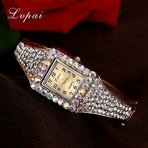 【送料無料】腕時計　ホワイトゴールドファッションブレスレットマルチカラーファッションフラワーlvpai gold white fashion bracelet watch women multicolor fashion flower quar