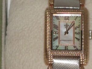 【送料無料】腕時計　ジュディスステンレススチールボックストーンレキシントンjudith ripka stainless steel 2tone lexington watch preowned in ex cd in jr box