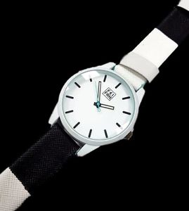 【送料無料】腕時計　クアッドds orologio polso uomo donna feifan analogico quarzo moderno bianco quad lac