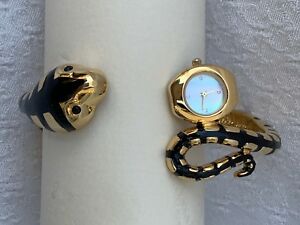 【送料無料】腕時計 ゴージャスメトロポリタンヘビエナメルブレスレットgorgeous mma metropolitan museum snake enamel bracelet watch 【送料無料】腕時計 ゴージャスメトロポリタンヘビエナメルブレスレットgorgeous mma metropolitan museum snake enamel bracelet watch