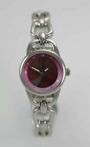 【送料無料】腕時計　ステンレススチールシルバークォーツバッテリーウォッチrelic womens all stainless steel silver 30m quartz battery watch