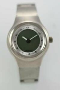 【送料無料】腕時計 シルバートーンステンレススチールクォーツバッテリーウォッチrelic womens silver tone stainless steel water resistant quartz battery watch