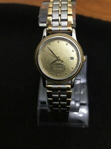 【送料無料】腕時計 レディースデザインゴールドストンロゴjostens ladies wrist watch beautiful design silver amp;gold tone ,date ,logo on 【送料無料】腕時計 レディースデザインゴールドストンロゴjostens ladies wrist watch beautiful design silver amp;gold tone ,date ,logo on