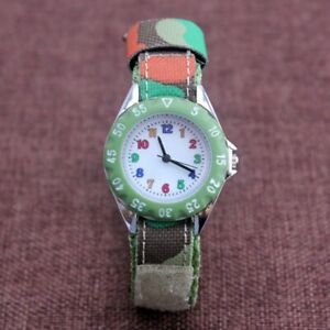 【送料無料】腕時計 ファッションナイロンキャンバスクォーツカムフラージュクールchildren boys girls fashion nylon canvas quartz watches cool camouflage casua