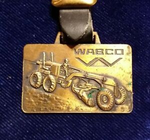 【送料無料】腕時計　ホブレザーストラップウォッチ3 wabco road grader construction equipment watch fob w leather strap