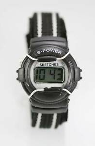 【送料無料】腕時計　スケッチメンズウォッチライトプラスチックナイロンバッテリークォーツレジスト