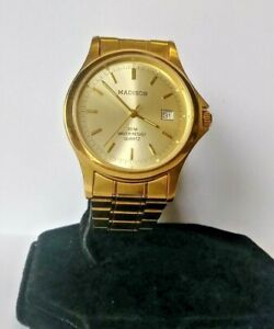 腕時計　マディソンゴールドトーンクォーツカレンダーウォッチmens madison gold tone quartz date calendar watch wr 30 meters 0195