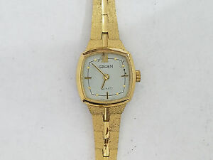 【送料無料】腕時計　ビンテージグリーンゴールドトーンvintage gruen gold tone quartz watch