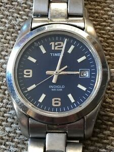 【送料無料】腕時計 montre timex indiglo acier cadran bleu date 【送料無料】腕時計 montre timex indiglo acier cadran bleu date
