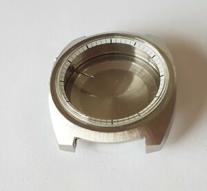 【送料無料】腕時計　ケースステンレススチールバック