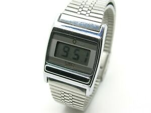 wristwatch ladys digital timex q watch, c1980s, stainless steel, date, secondsレディデジタルステンレス※注意※NYからの配送になりますので2週間前後お時間をいただきます。人気の商品は在庫が無い場合がございます。ご了承くださいませ。サイズの種類の商品は購入時の備考欄にご希望のサイズをご記載ください。　携帯メールでの登録ですと楽天からのメールが届かない場合がございます。