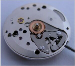 【送料無料】腕時計　ムーブメントgirard perregaux 741 168 watch movement 17 jewels for part