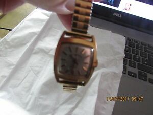 【送料無料】腕時計　ビンテージシュリレディースfor *******vintage 70s sully special ladies *******wrist watch