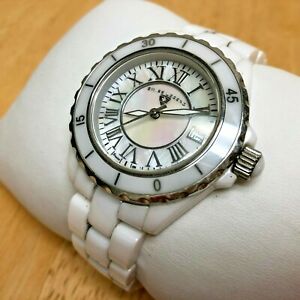 【送料無料】腕時計　スイスmホワイトセラミックサファイアアナログクォーツバッテリswiss legend 100m white ceramic sapphire analog quartz watch hours~date~ batt