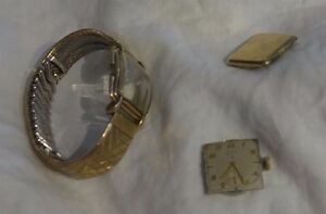 【送料無料】腕時計 ビンテージデラックスメンズvintage elgin deluxe 555 mens wristwatch watch running condition 17j 【送料無料】腕時計 ビンテージデラックスメンズvintage elgin deluxe 555 mens wristwatch watch running condition 17j