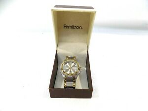 腕時計　トロンメンズトーンステンレスボックスarmitron mens 204309tt two tone stainless steel watch, daydate wbox