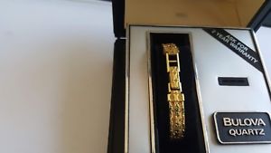 【送料無料】腕時計　ビンテージクォーツレディースケースステンレススチールベゼルウォッチvintage bulova watch co p 6 quartz ladies wristwatch case stainless steel bezel