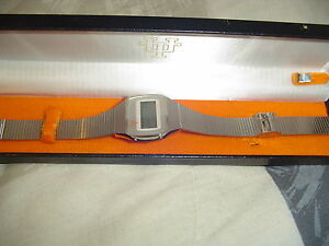 【送料無料】腕時計 ボックスut watch tennesse watch 1992 watch still neaver worn in box 【送料無料】腕時計 ボックスut watch tennesse watch 1992 watch still neaver worn in box