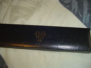 【送料無料】腕時計　アラゴンaragon a285pur antigravity vertical day date 50mm