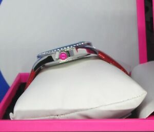 【送料無料】腕時計　ジョンソンレッドダイナーbetsey johnson~nib womens red diner time fries on the side watch bj0069201bx