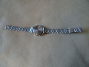 【送料無料】腕時計　ヴィンテージレディースデジタルvintage ladies shivas digital watchwith date working