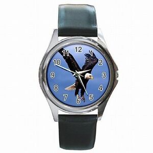 【送料無料】腕時計 ハクトウワシアメリカbald eagle soaring usa national bird leather watch