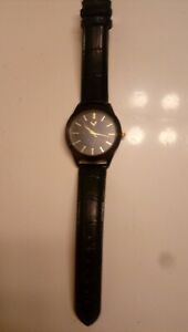 【送料無料】腕時計 クォーツムーブメントメンズブラックスポーツウォッチ