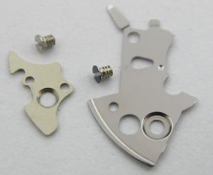 【送料無料】腕時計 ネジカレンダーガードmovement eta 2892 a2 watch part calendar guards with screws 【送料無料】腕時計 ネジカレンダーガードmovement eta 2892 a2 watch part calendar guards with screws