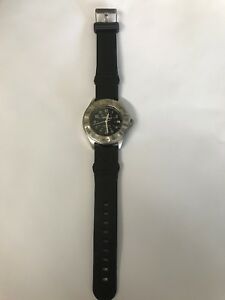 【送料無料】腕時計　メンズスポーツスイスメートルmen’s lumisport watch t swiss made t 200 meters