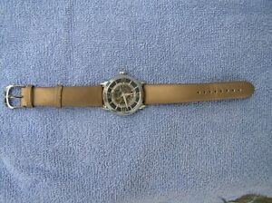 【送料無料】腕時計 レディースskメーターsturhling ladies automatic watch 23 jewels cal st 906 sk 50 meters must see