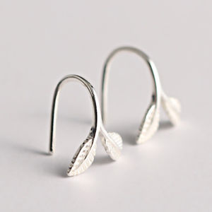 【送料無料】腕時計 スターリングシルバーネックレススタイリッシュシルバーリーフイヤリングドロップ925 sterling silver earrings stylish silver leaf ear drop lovely earring gift fo 【送料無料】腕時計 スターリングシルバーネックレススタイリッシュシルバーリーフイヤリングドロップ925 sterling silver earrings stylish silver leaf ear drop lovely earring gift fo