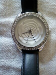 【送料無料】腕時計　montre guess w75043l1