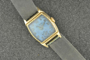 【送料無料】腕時計 ビンテージメンズウオッチメーカーキャリバーvintage mens bulova wristwatch caliber 10bc from 1951 keeping time 【送料無料】腕時計 ビンテージメンズウオッチメーカーキャリバーvintage mens bulova wristwatch caliber 10bc from 1951 keeping time