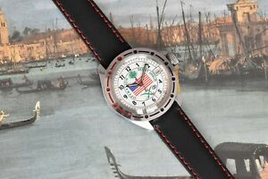 【送料無料】腕時計　ヴォストークデザートシールドビンテージソビエトneues angebotvostok desert shield komandirskie 2416 urss vintage ussr