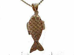 【送料無料】アクセサリー ネックレスプラークポアソンプラークpendentif en plaqu or poisson avec chaine en plaqu or 【送料無料】アクセサリー ネックレスプラークポアソンプラークpendentif en plaqu or poisson avec chaine en plaqu or