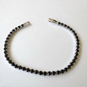 【送料無料】アクセサリー　ネックレステニスアルジェントbracciale tennis donna colore argento con zirconi neri 18,3 cm 240 u