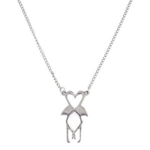【送料無料】アクセサリー ネックレスst justin aves collar colgante de corazn de estao flamingo en caja de regalo pn982 hecho uk 【送料無料】アクセサリー ネックレスst justin aves collar colgante de corazn de estao flamingo en caja de regalo pn982 hecho uk