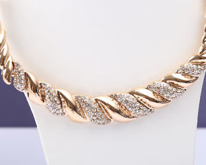 【送料無料】アクセサリー ネックレスゴールドトーンネックレスラインストーンクリアターンtono oro y collar de giro rhinestone claro