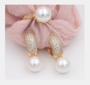 【送料無料】アクセサリー　ネックレスゴールドリングスワロフスキーエレメントset 18kr oro pl anillo 19 ohrhnger con swarovski elements y perlas
