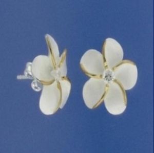 アクセサリー　ネックレス　ハワイアンスターリングシルバートーンプルメリアフラワーボタンキュービックジルコンhawaiano argento sterling 925 2 toni plumeria fiore bottone zircone cubico